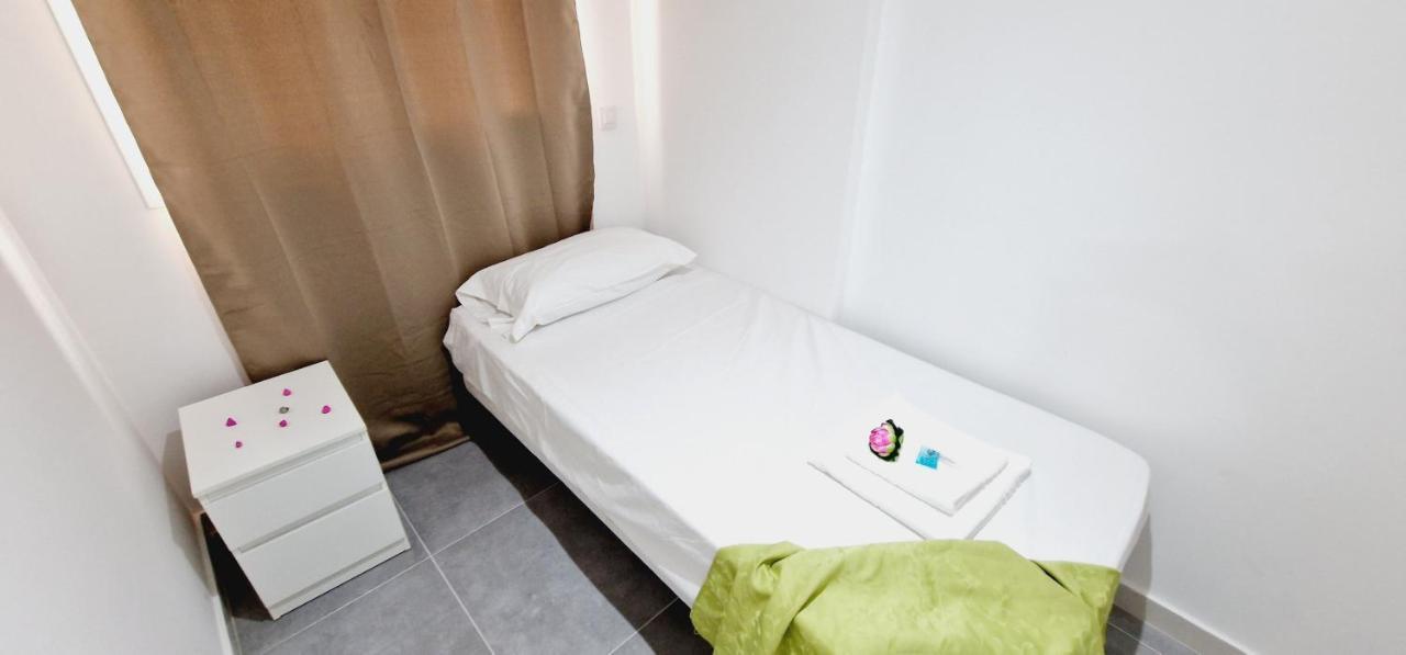Apartamentos Playa San Juan & Wifi Free Guia de Isora  Exterior photo
